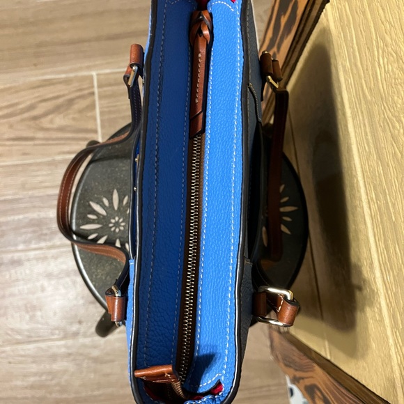 Dooney & Bourke Leather Azure Blue Lexington Tote EUC Matching Wallet In Closet - Picture 4 of 8